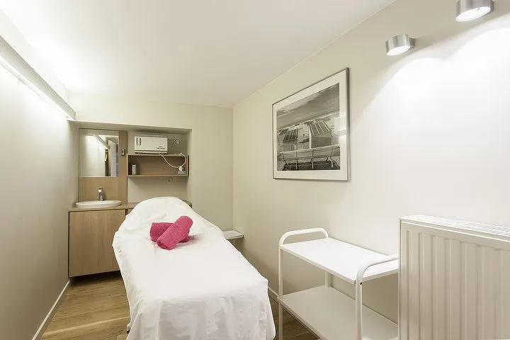 Infrared sauna